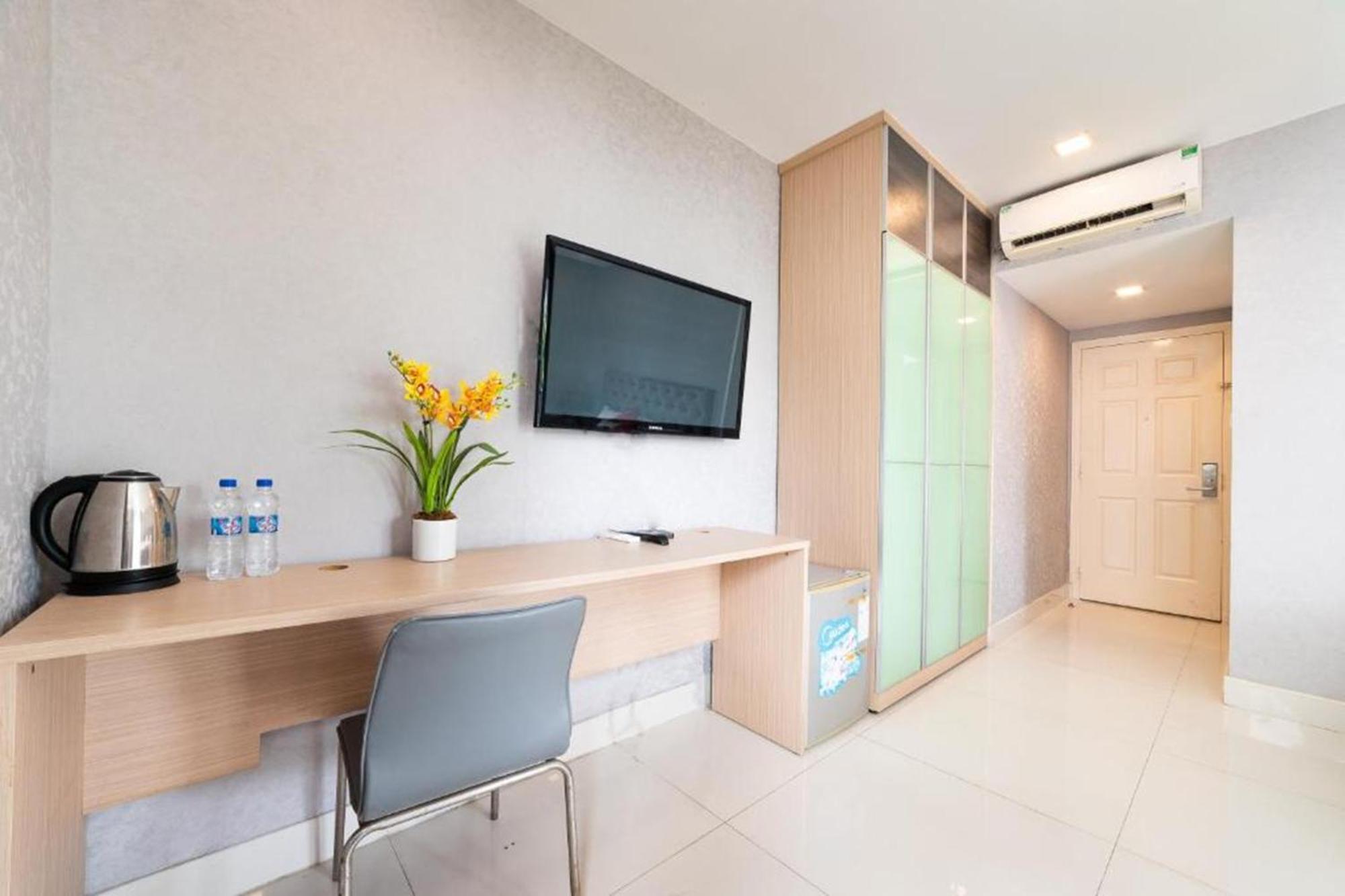Hotel Sunshine Garden Ho-Chi-Minh-Stadt Exterior foto